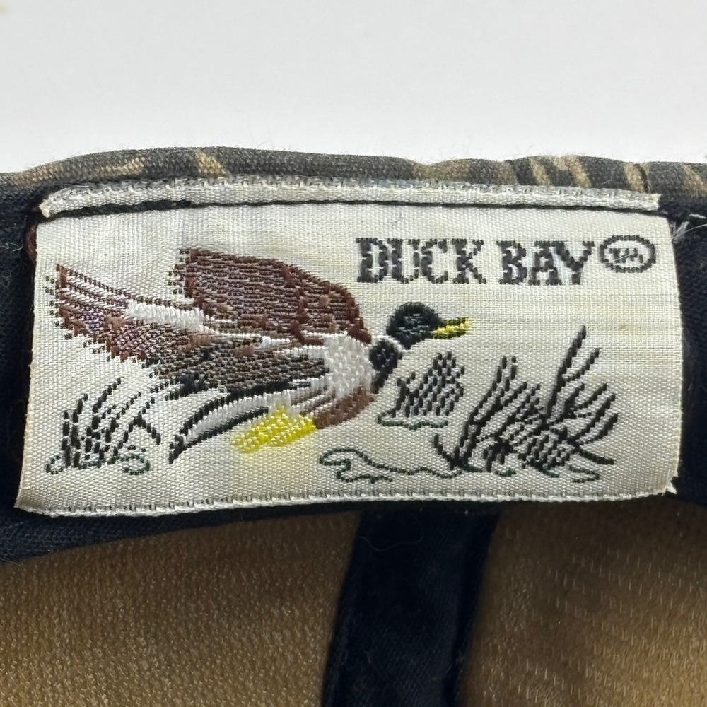 Duck Bay Camouflage Hat Mens OSFM Green Brown Strapback Woodland Camo Padded - Picture 3 of 6